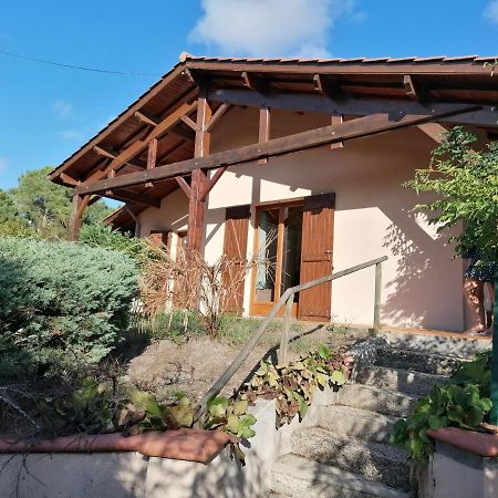 Maison Au Dessus Du Lac De 比斯卡罗斯 外观 照片